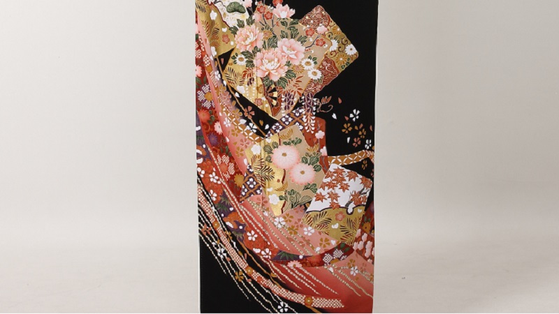留袖「色紙に四季草花束ね熨斗」 TANAN丹庵 - TANAN 丹庵