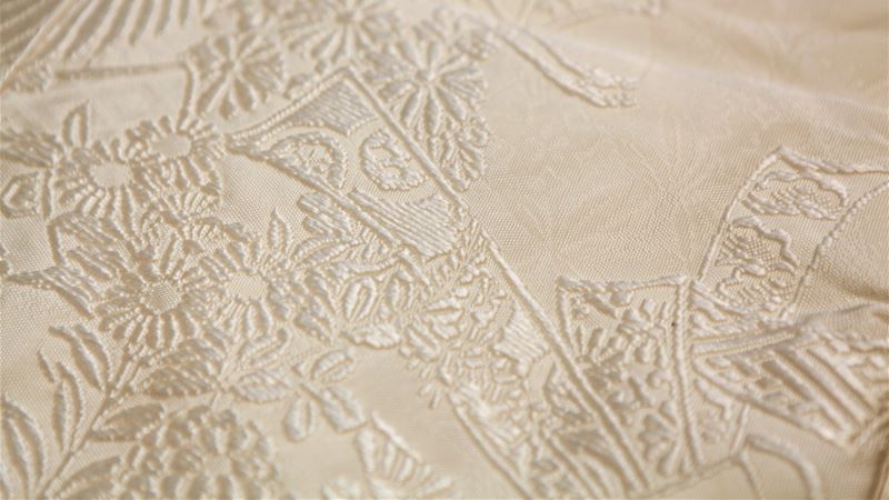 TANAN丹庵 白無垢「善能寺織 熨斗草花に鶴」 - TANAN 丹庵