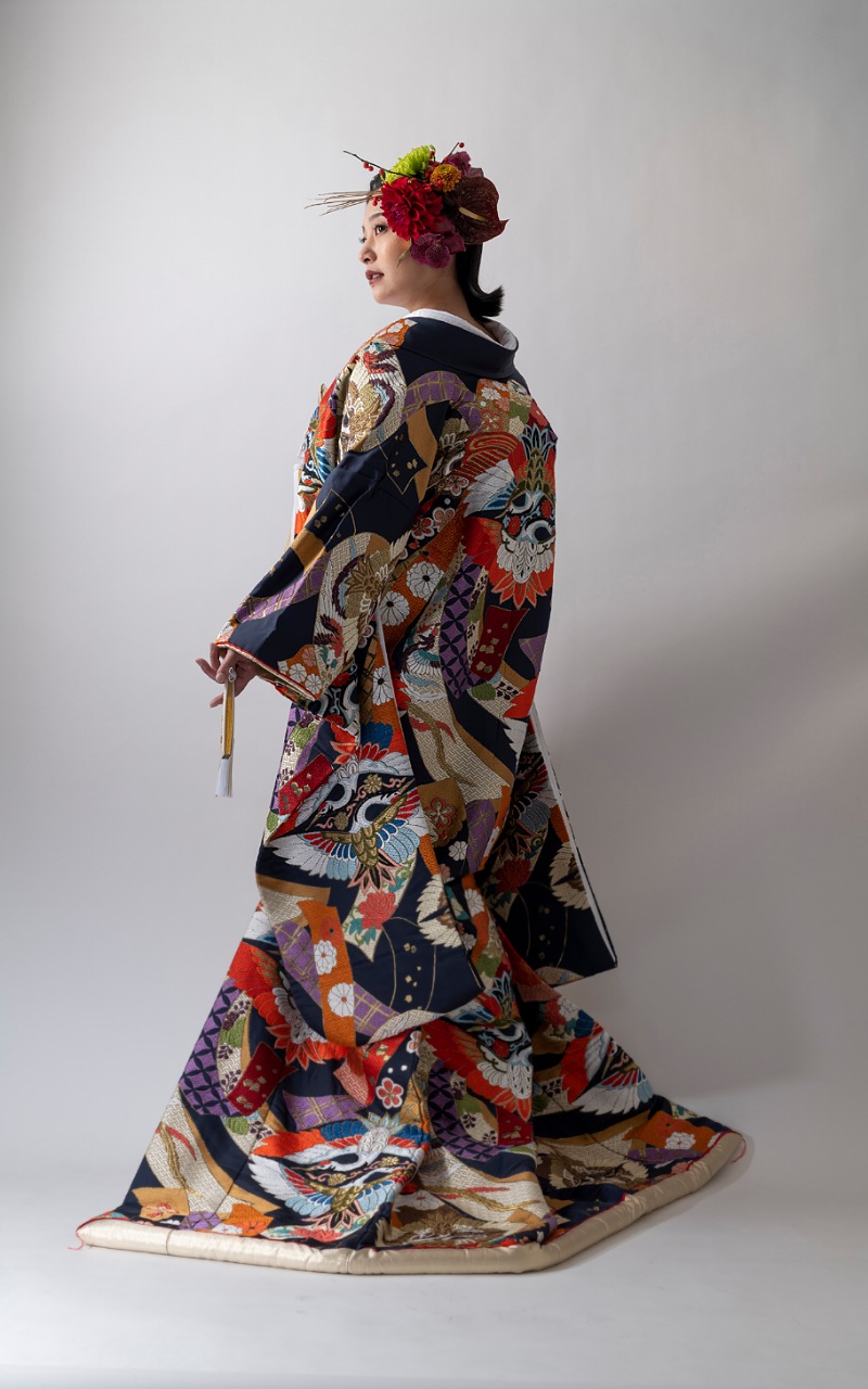 色430　正絹　色打掛　飛び鶴　熨斗　豪華柄　「高級西陣織熨斗雲源鶴」　花嫁衣裳　【美品】 リサイクル着物色打掛 正絹 Aランク 身丈185cm 裄丈67cm 唐織 鶴