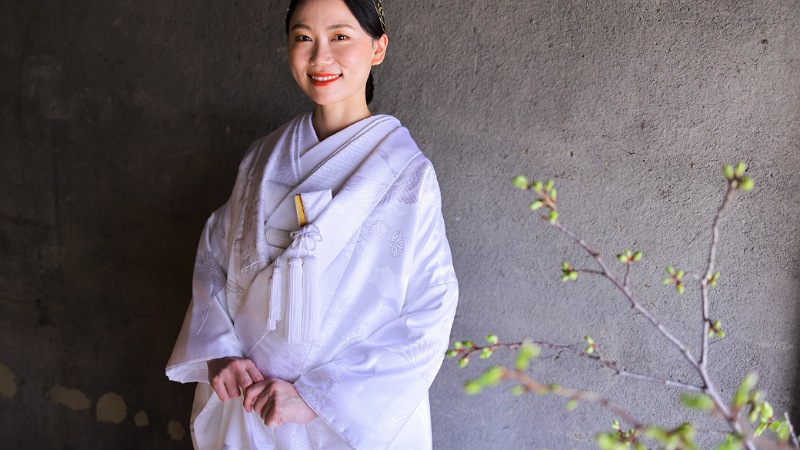 ♪IDN即決♪ アンティーク 波に群鶴模様織り出し花嫁衣装白無垢掛下 新作 白無垢「雲取群鶴飛翔文」TANAN丹庵 - TANAN 丹庵