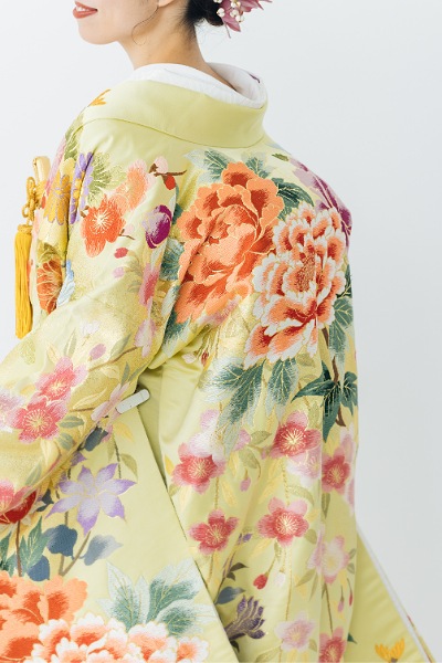 花嫁 色打掛 金 オレンジ 花車 牡丹 藤の花 桜 菊 鳥 刺繍 224