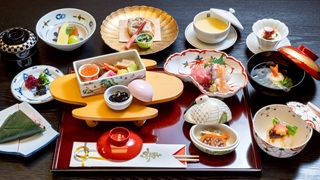 Japanese restaurant dining experience at Saami